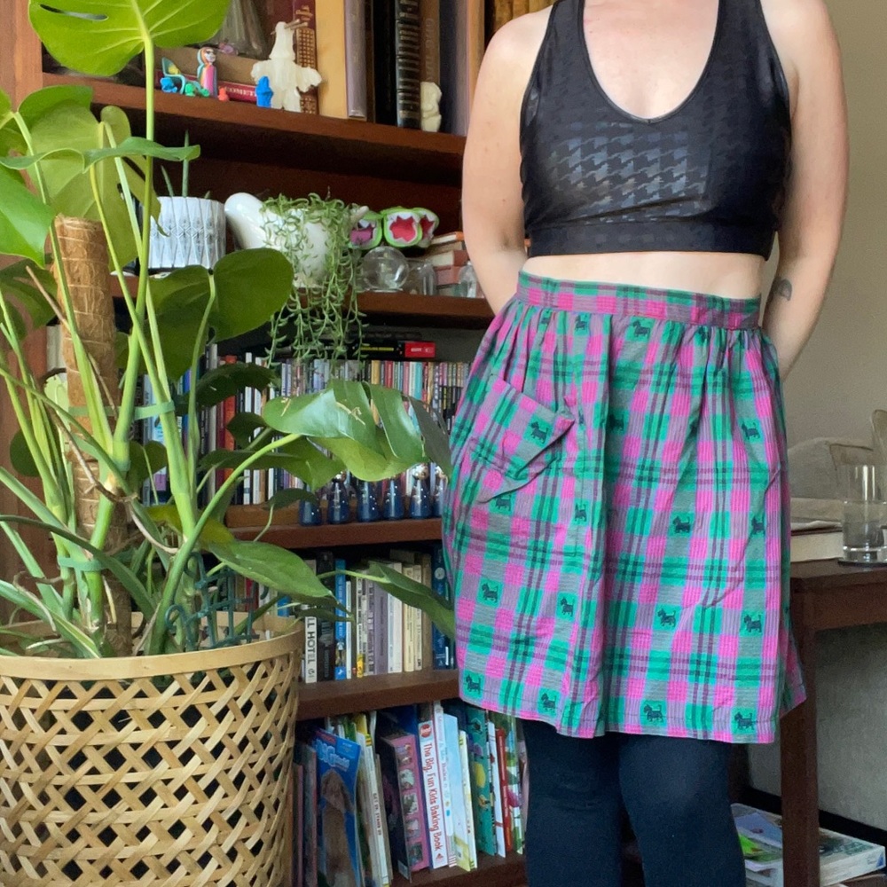 Vintage Scotty dog Christmas plaid apron green and fuchsia